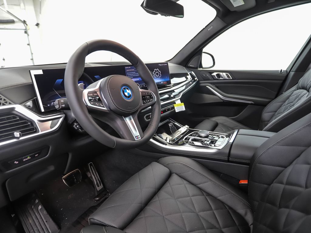 New 2026 BMW X5 xDrive50e w/ M Sport Package image 10