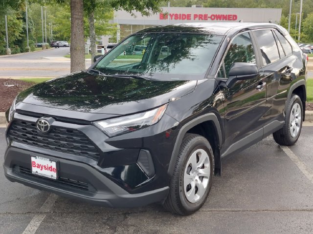 Used 2025 Toyota RAV4 LE AWD/4WD image 7
