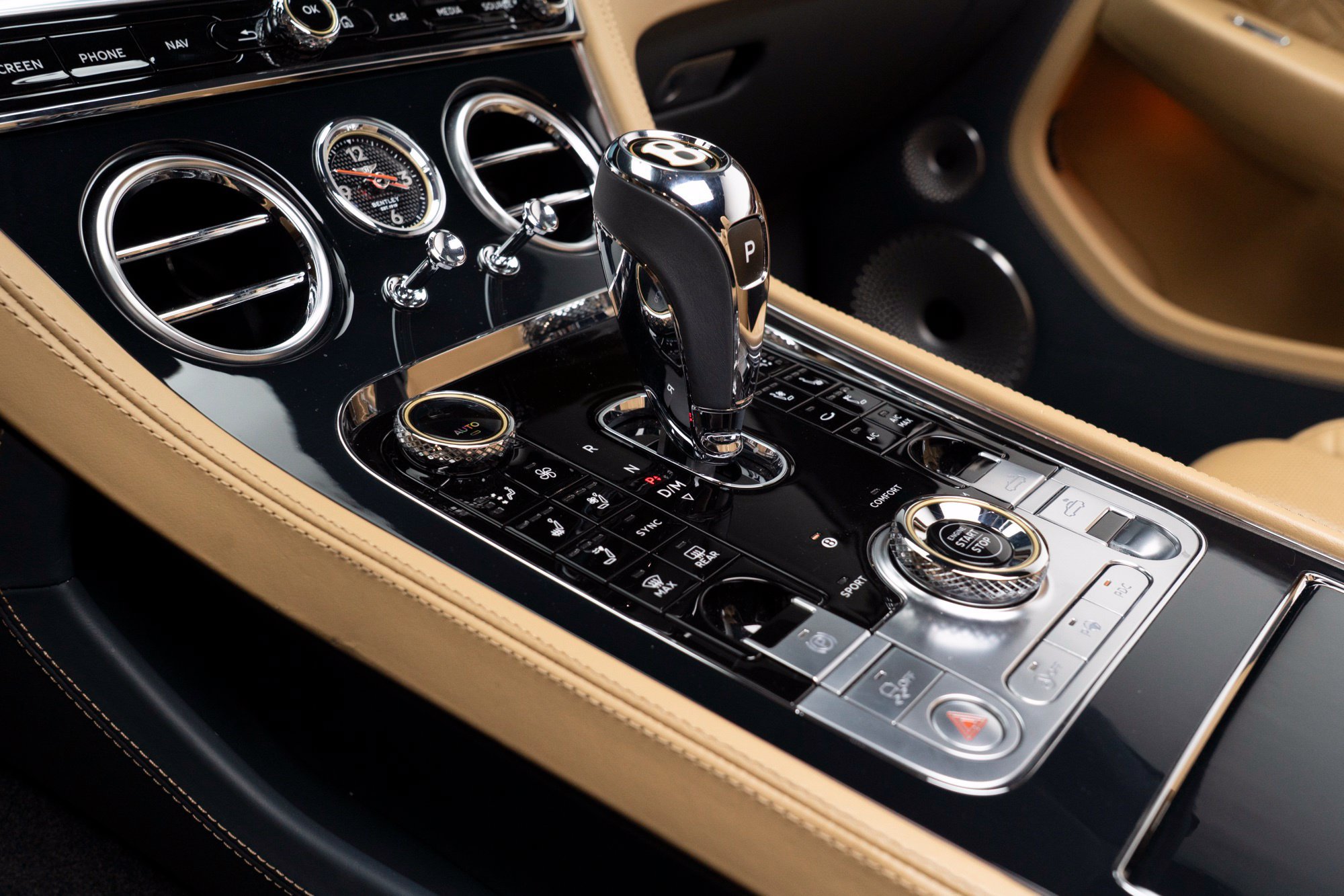 Used 2020 Bentley Continental GT AWD/4WD image 30