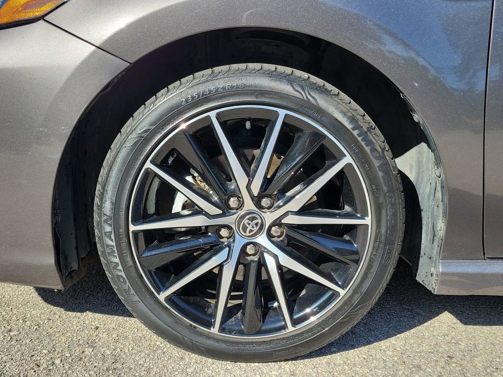 Used 2023 Toyota Camry SE w/ Convenience Package FWD image 6