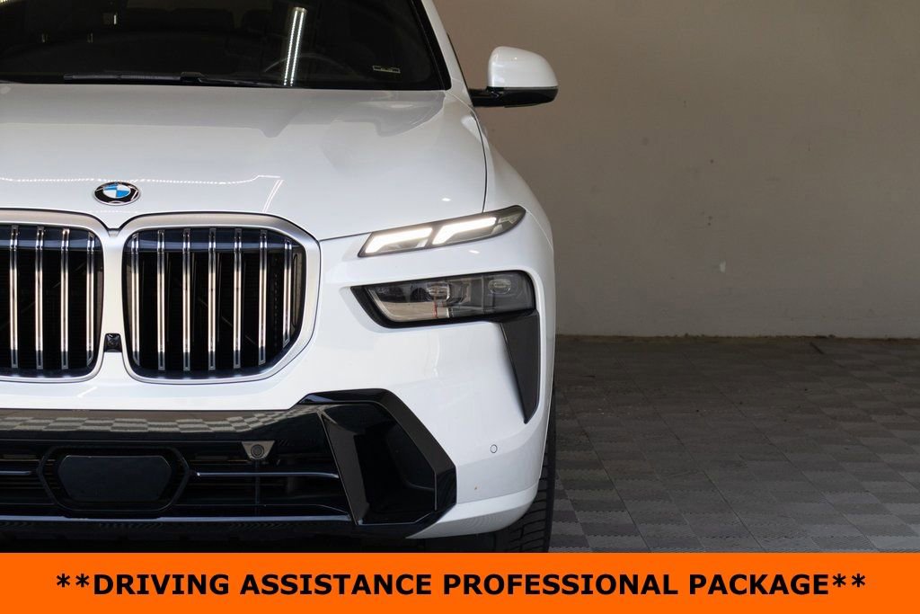 Used 2023 BMW X7 xDrive40i w/ Executive Package AWD/4WD image 5