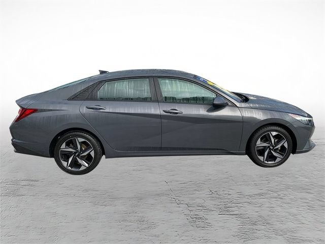 Certified 2023 Hyundai Elantra SEL w/ Convenience Package FWD image 2