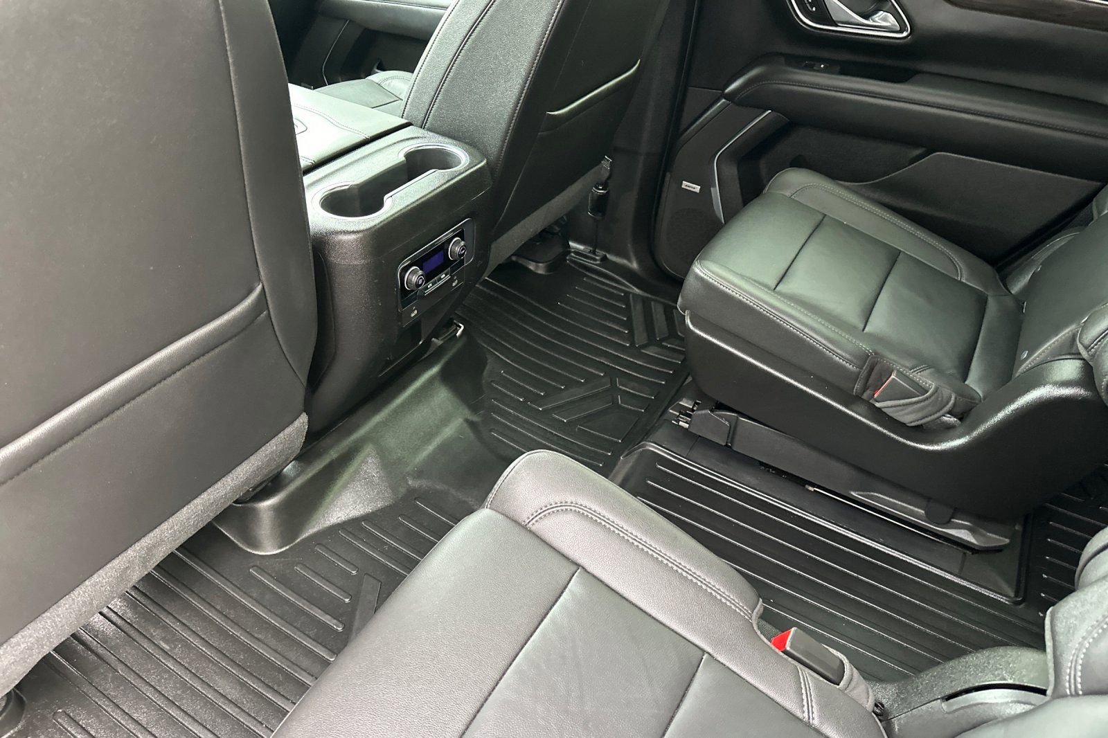 Used 2021 Chevrolet Tahoe Z71 image 13