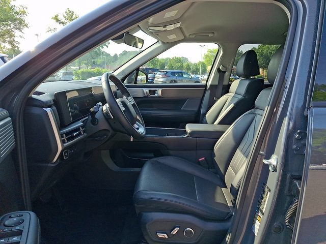 Used 2025 Hyundai Santa Fe SEL AWD/4WD image 15