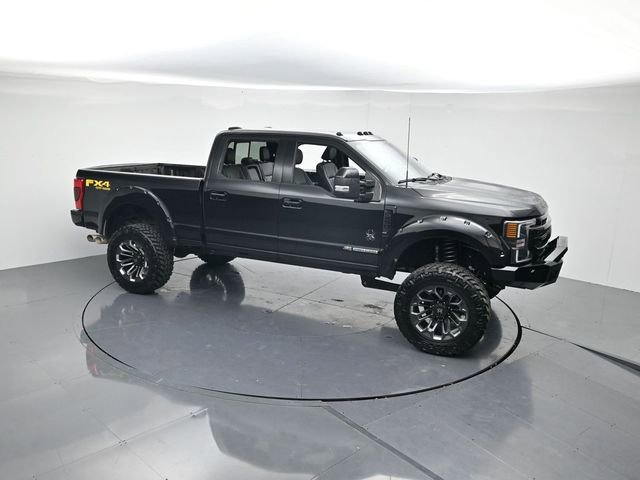 Used 2022 Ford F250 Lariat w/ Black Appearance Package image 40