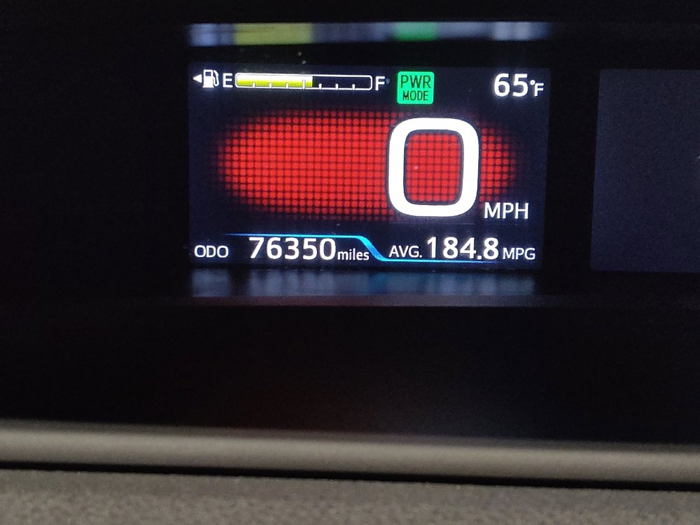 Used 2019 Toyota Prius Prime Advanced FWD image 23