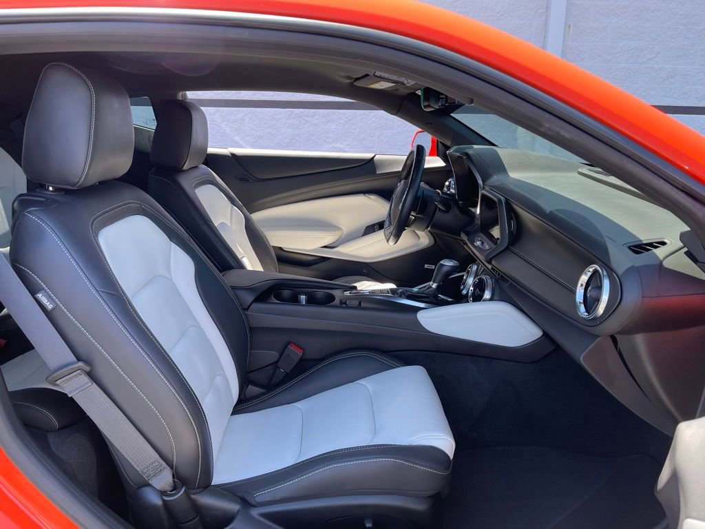 Used 2020 Chevrolet Camaro LT w/ RS Package RWD image 29