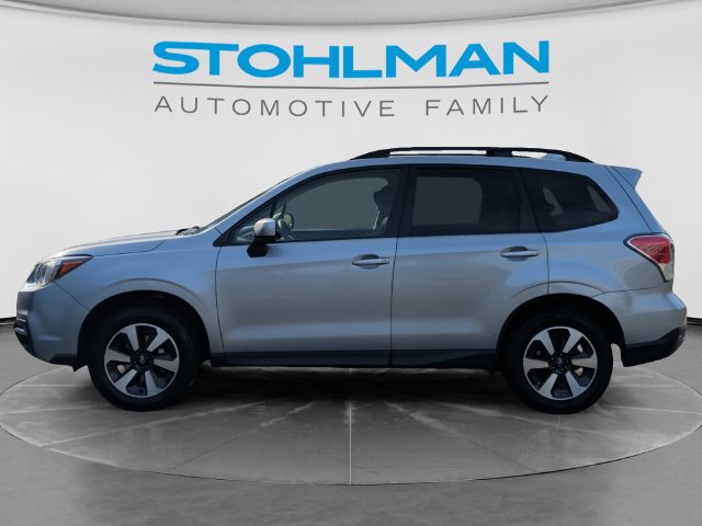 Used 2017 Subaru Forester 2.5i Premium w/ All-Weather Package AWD/4WD image 8