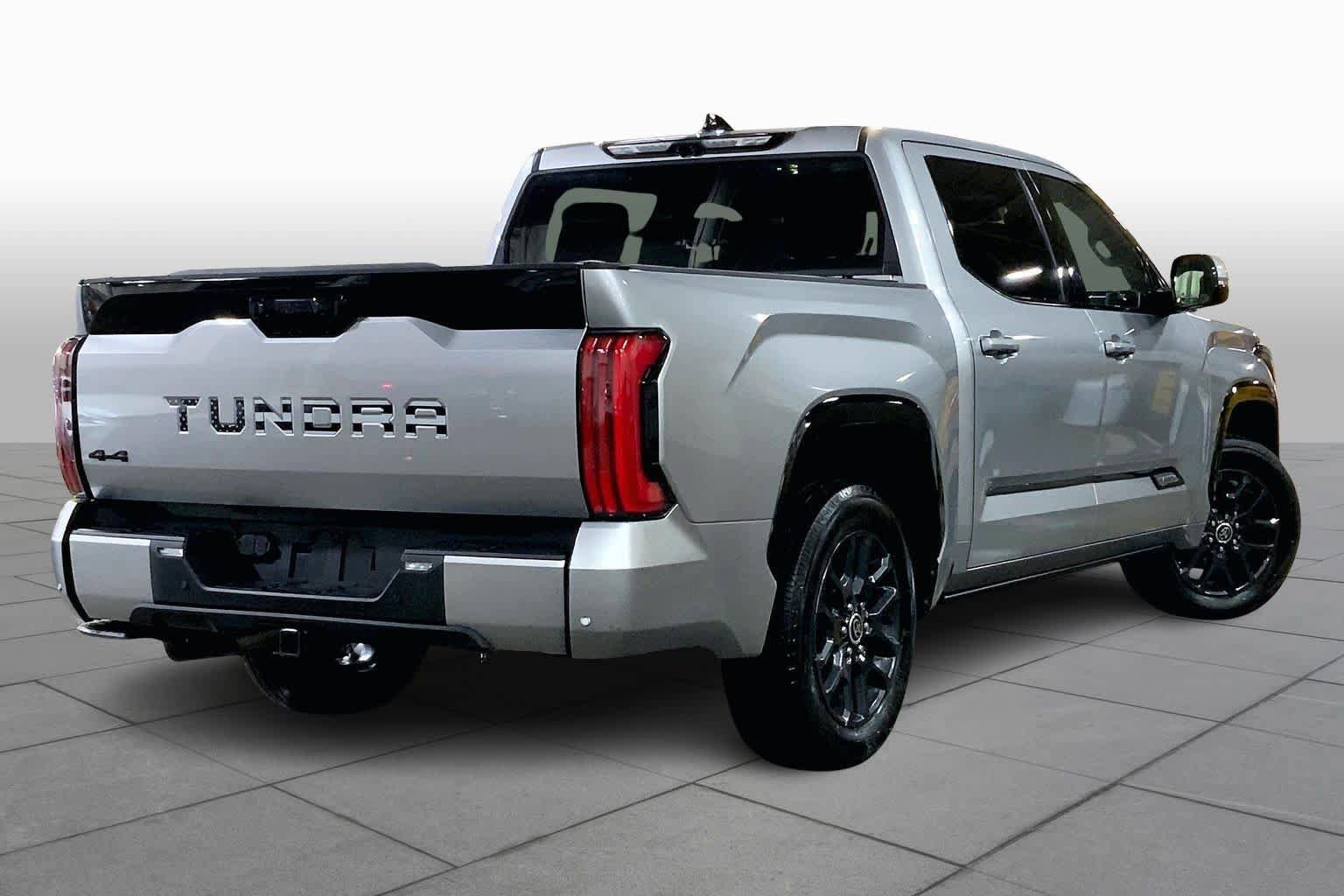 Used 2023 Toyota Tundra Platinum w/ Advanced Package AWD/4WD image 13