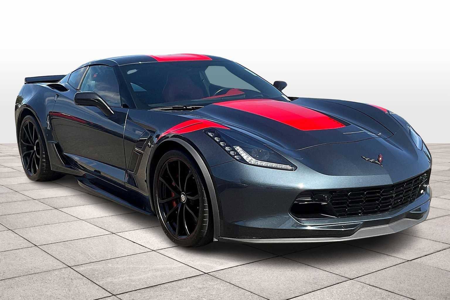 Used 2019 Chevrolet Corvette Grand Sport image 2