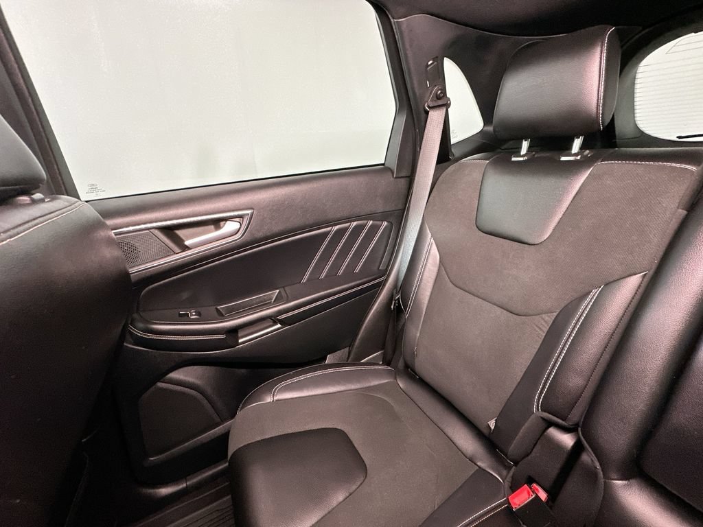 Used 2023 Ford Edge ST w/ Cargo Accessory Package AWD/4WD image 12