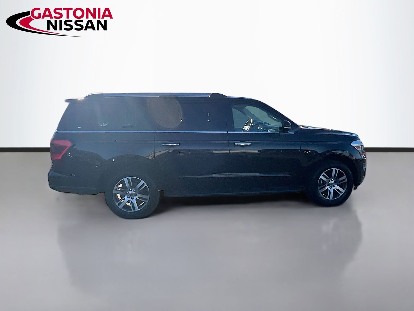 Used 2024 Ford Expedition Max Limited image 10