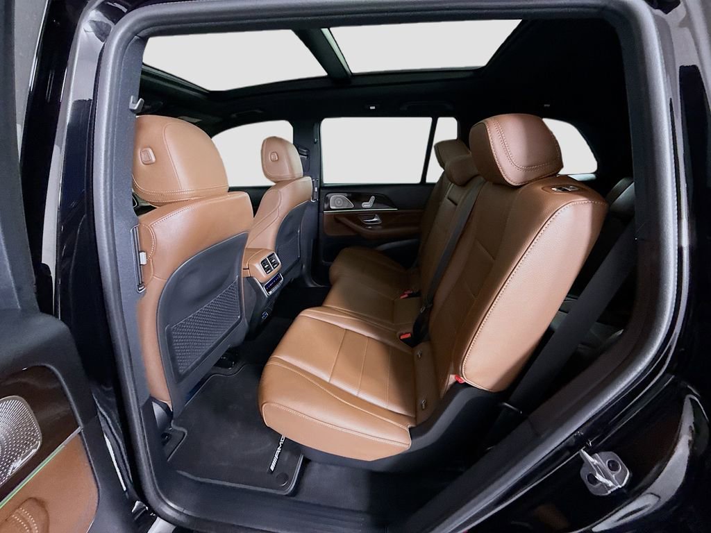 Used 2025 Mercedes-Benz GLS 450 4MATIC image 22