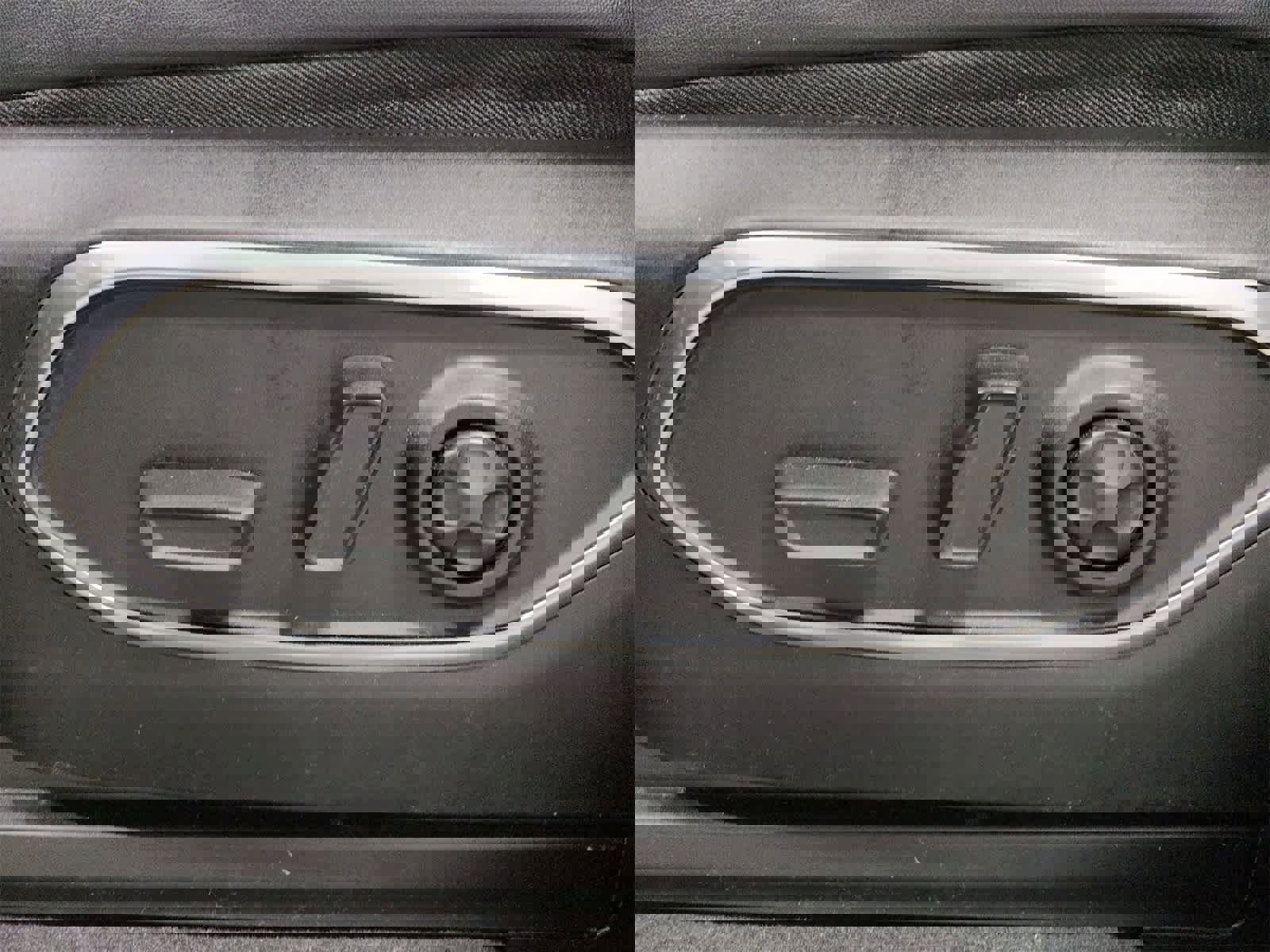 Used 2022 Jeep Wagoneer Series III w/ Premium Group I image 18