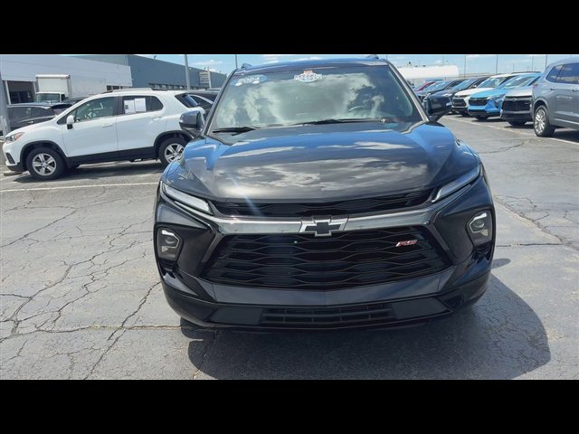 Used 2024 Chevrolet Blazer RS w/ LPO, Floor Liner Package AWD/4WD image 3