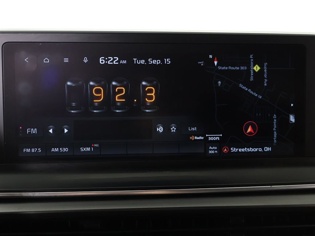 Used 2022 Kia Telluride LX FWD image 46