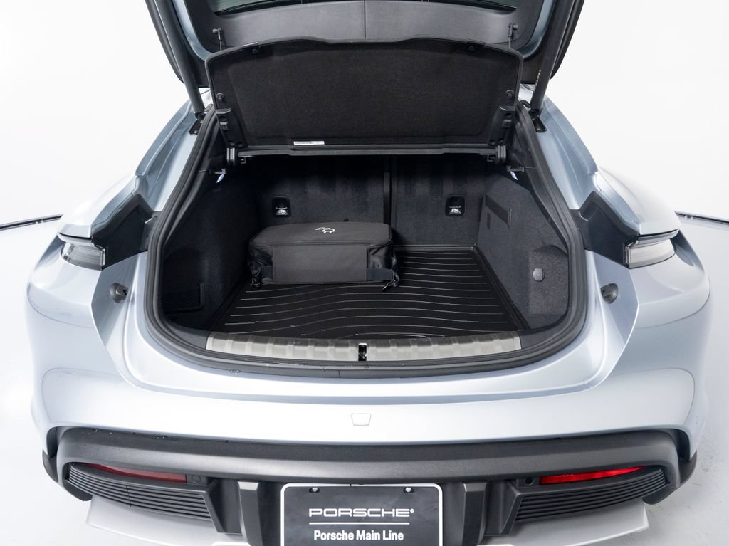 Certified 2022 Porsche Taycan 4S AWD/4WD image 49