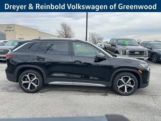 New 2026 Volkswagen Tiguan SE image 8