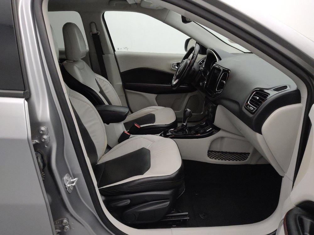 Used 2020 Jeep Compass Limited image 21