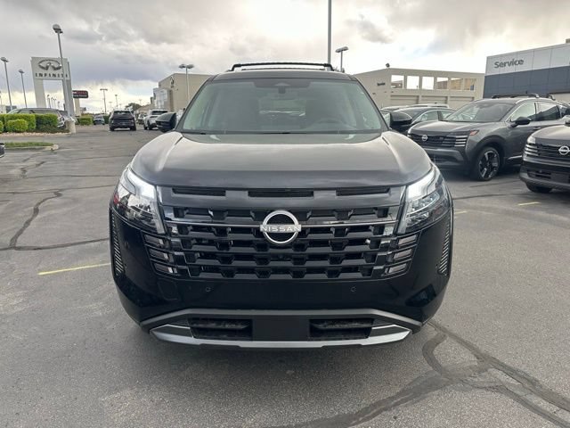 New 2026 Nissan Pathfinder SL w/ SL Premium Package AWD/4WD image 4