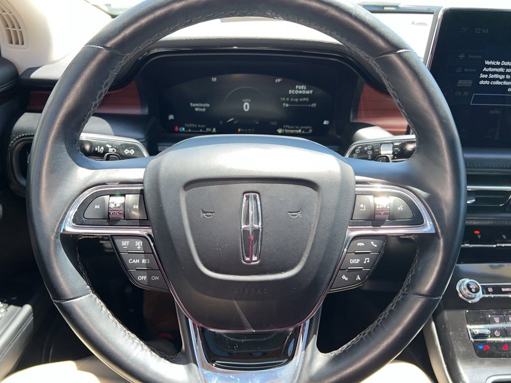 Used 2022 Lincoln Nautilus Reserve w/ Class II Trailer Tow Package image 16