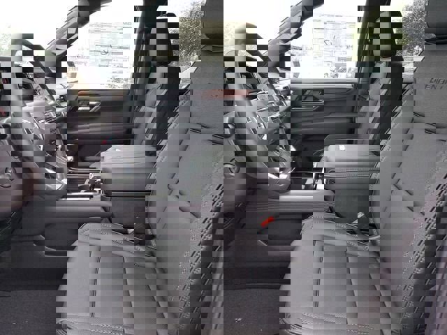 New 2026 GMC Yukon XL Denali w/ Sun & Power Step Package image 19