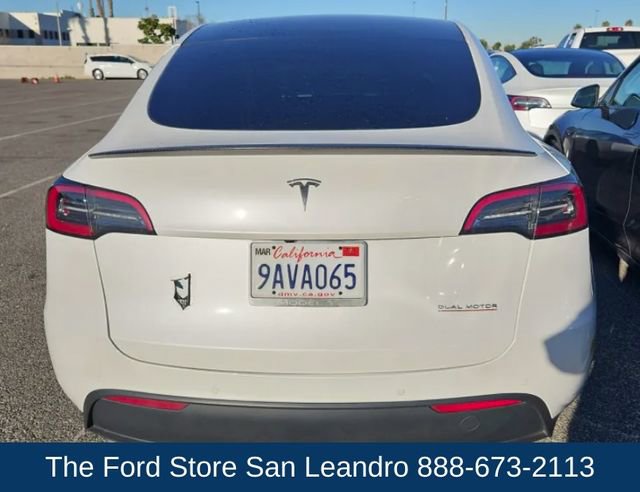 Used 2021 Tesla Model Y Long Range AWD/4WD image 5