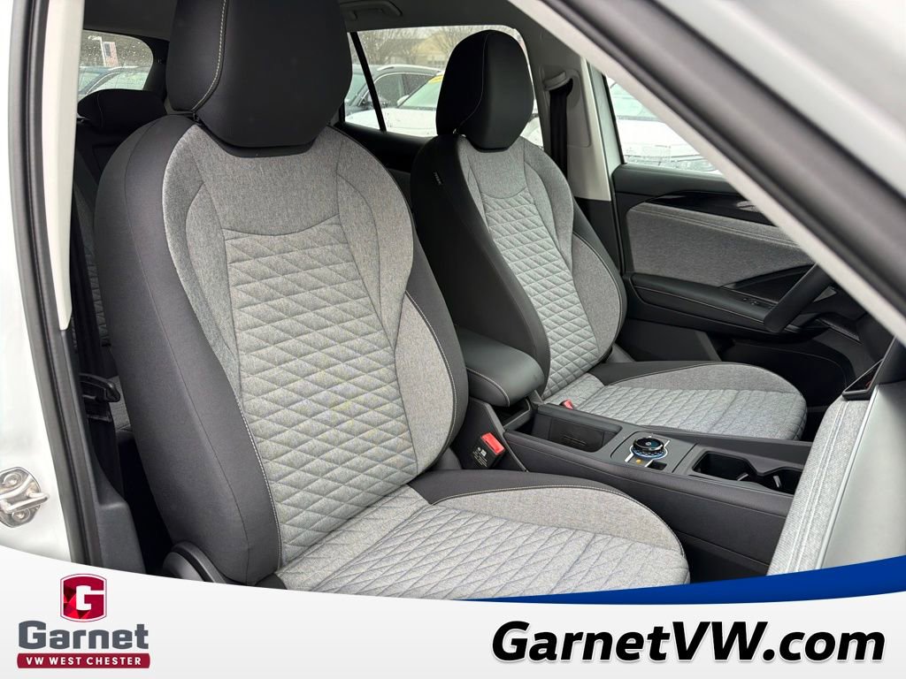 New 2026 Volkswagen Tiguan S AWD/4WD image 32