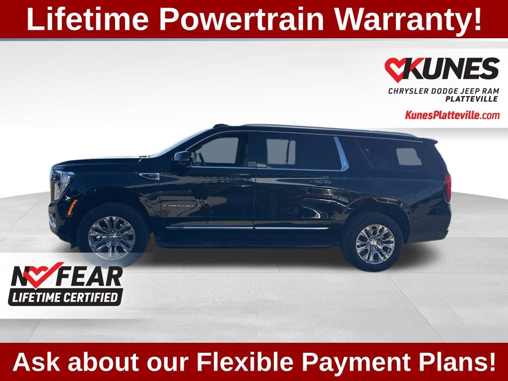 Used 2025 GMC Yukon XL Denali AWD/4WD image 7