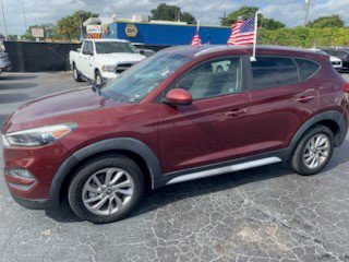 Used 2018 Hyundai Tucson SEL image 1