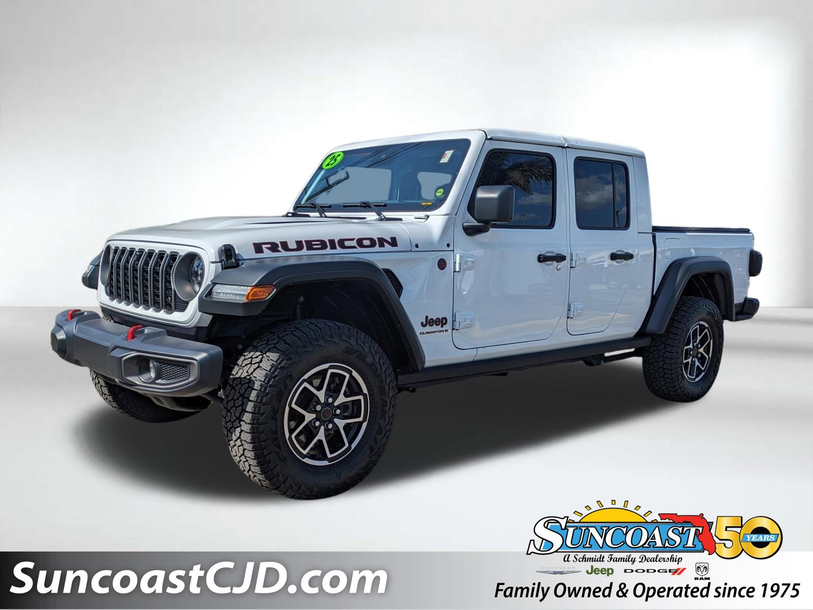 Certified 2025 Jeep Gladiator Rubicon w/ Convenience Group image 1