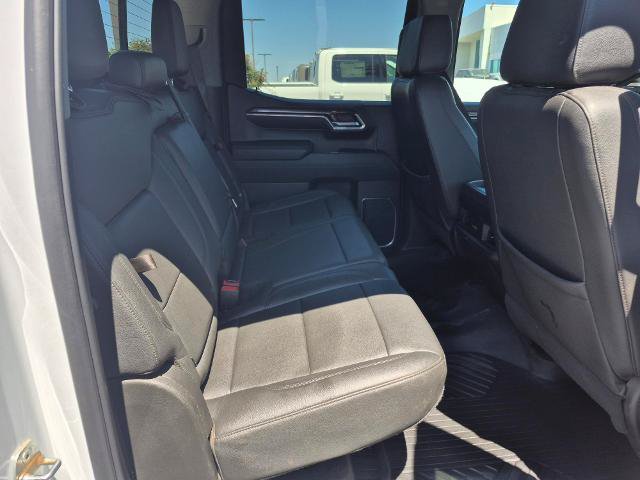 Used 2023 Chevrolet Silverado 1500 LT Trail Boss w/ Convenience Package II AWD/4WD image 15