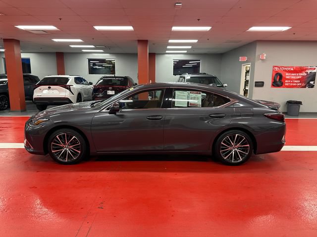 Used 2023 Lexus ES 350 w/ Premium Package FWD image 6