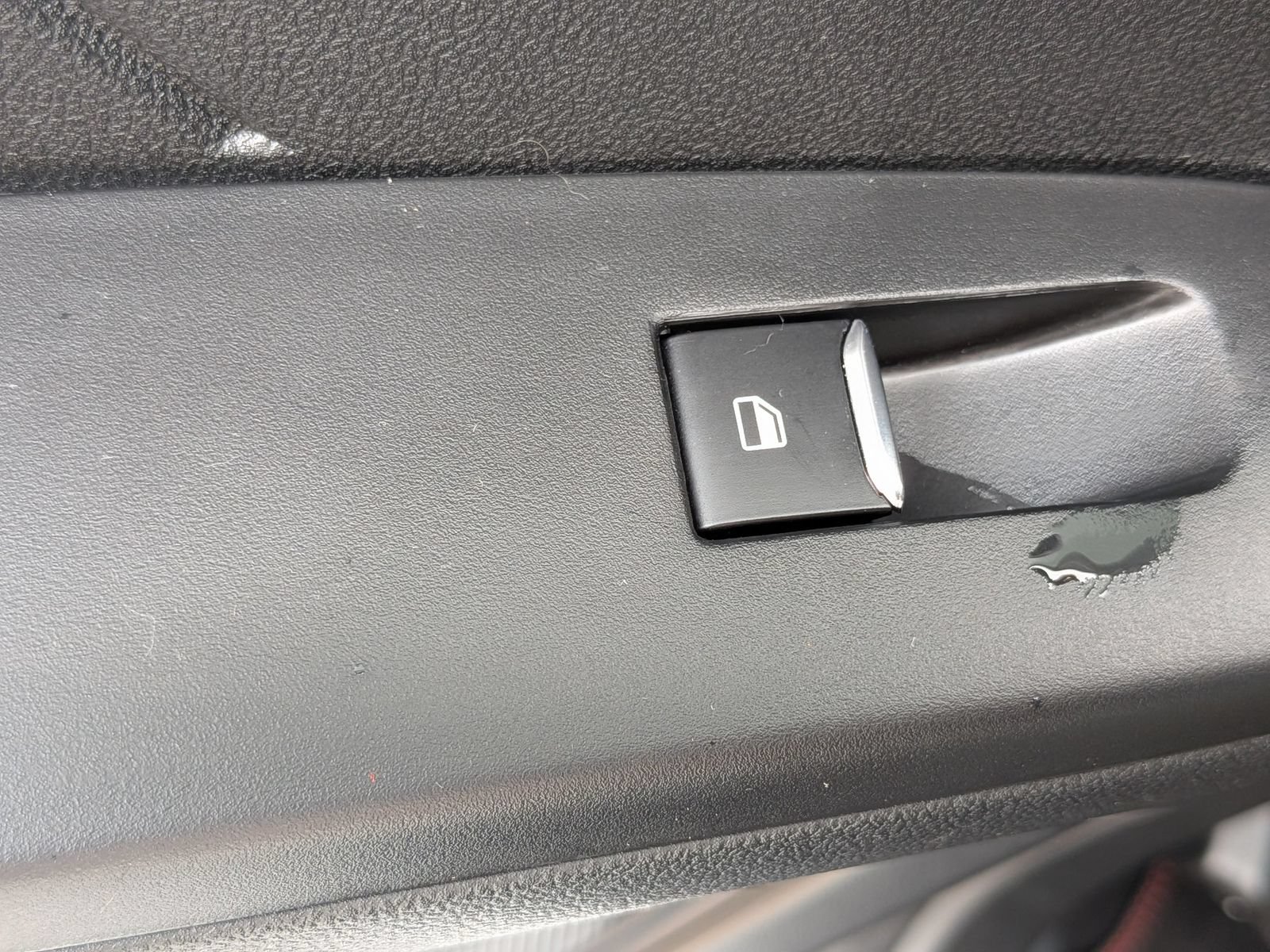 Used 2023 Ford Escape ST-Line w/ Equipment Group 301A FWD image 28