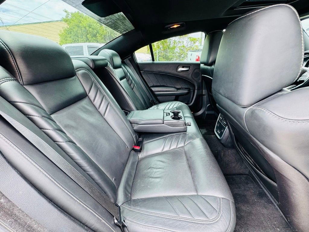 Used 2016 Dodge Charger SRT w/ Harman/Kardon Audio Group RWD image 14