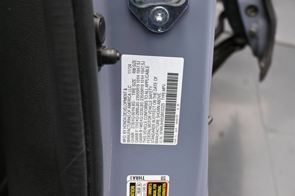 Used 2025 Honda Odyssey Elite image 24