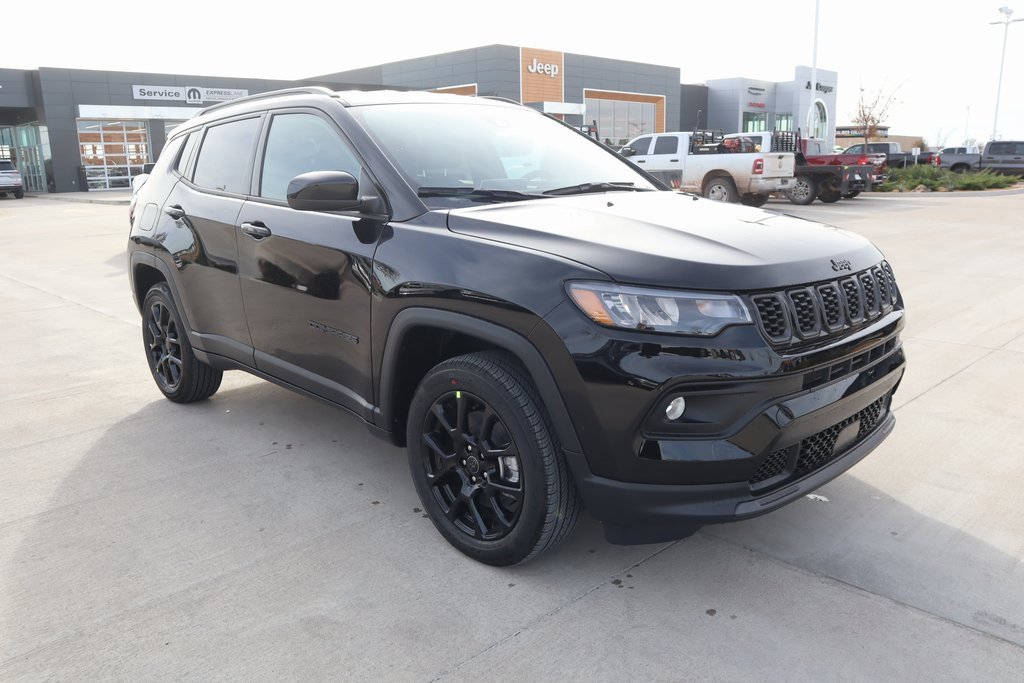 New 2026 Jeep Compass Latitude image 1