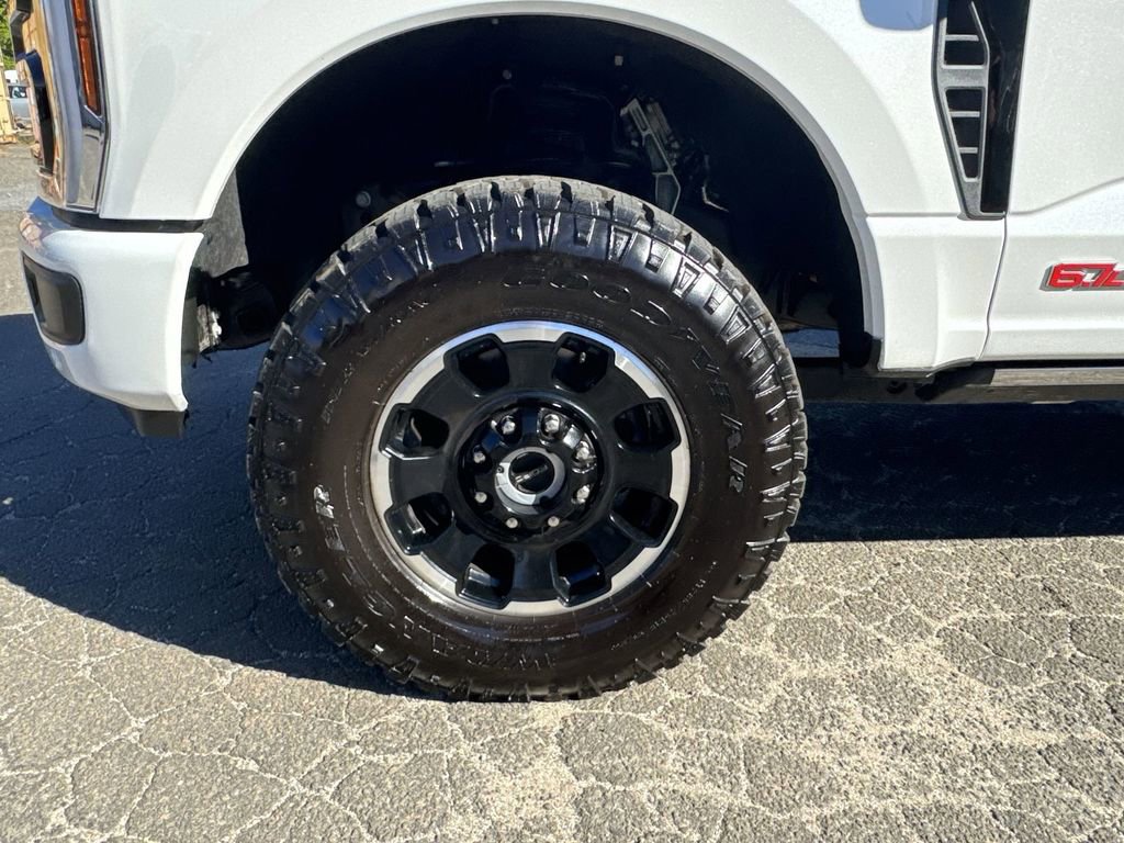 Certified 2025 Ford F350 Lariat w/ Lariat Ultimate Package image 10