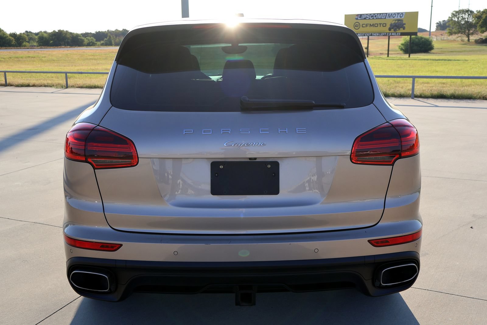 Used 2015 Porsche Cayenne Diesel AWD/4WD image 8