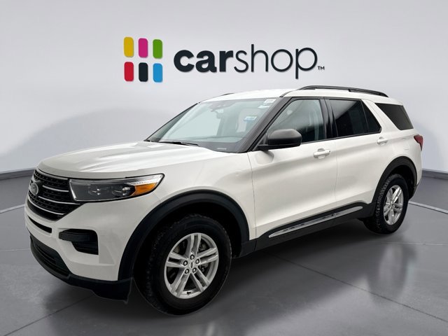 Used 2023 Ford Explorer XLT image 1
