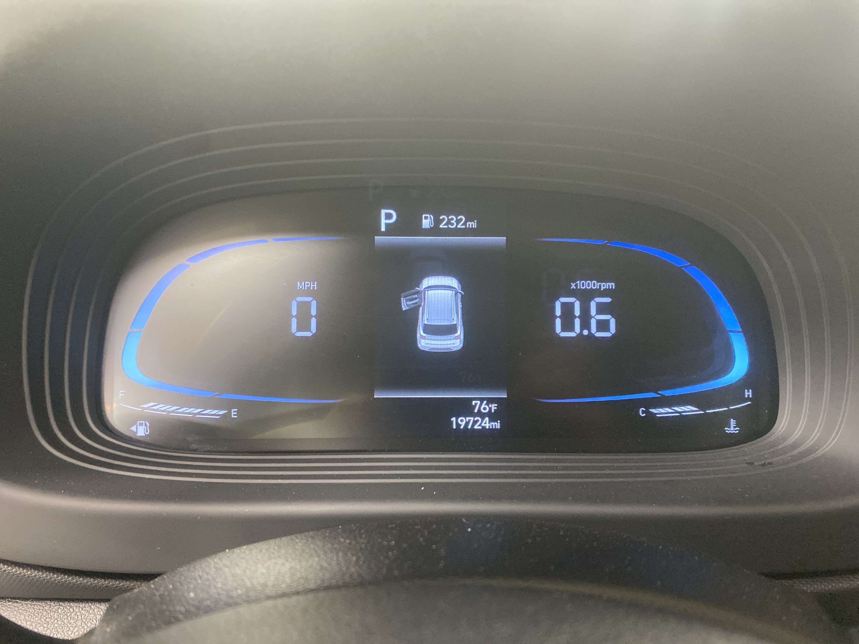 Used 2025 Hyundai Venue SEL FWD image 19