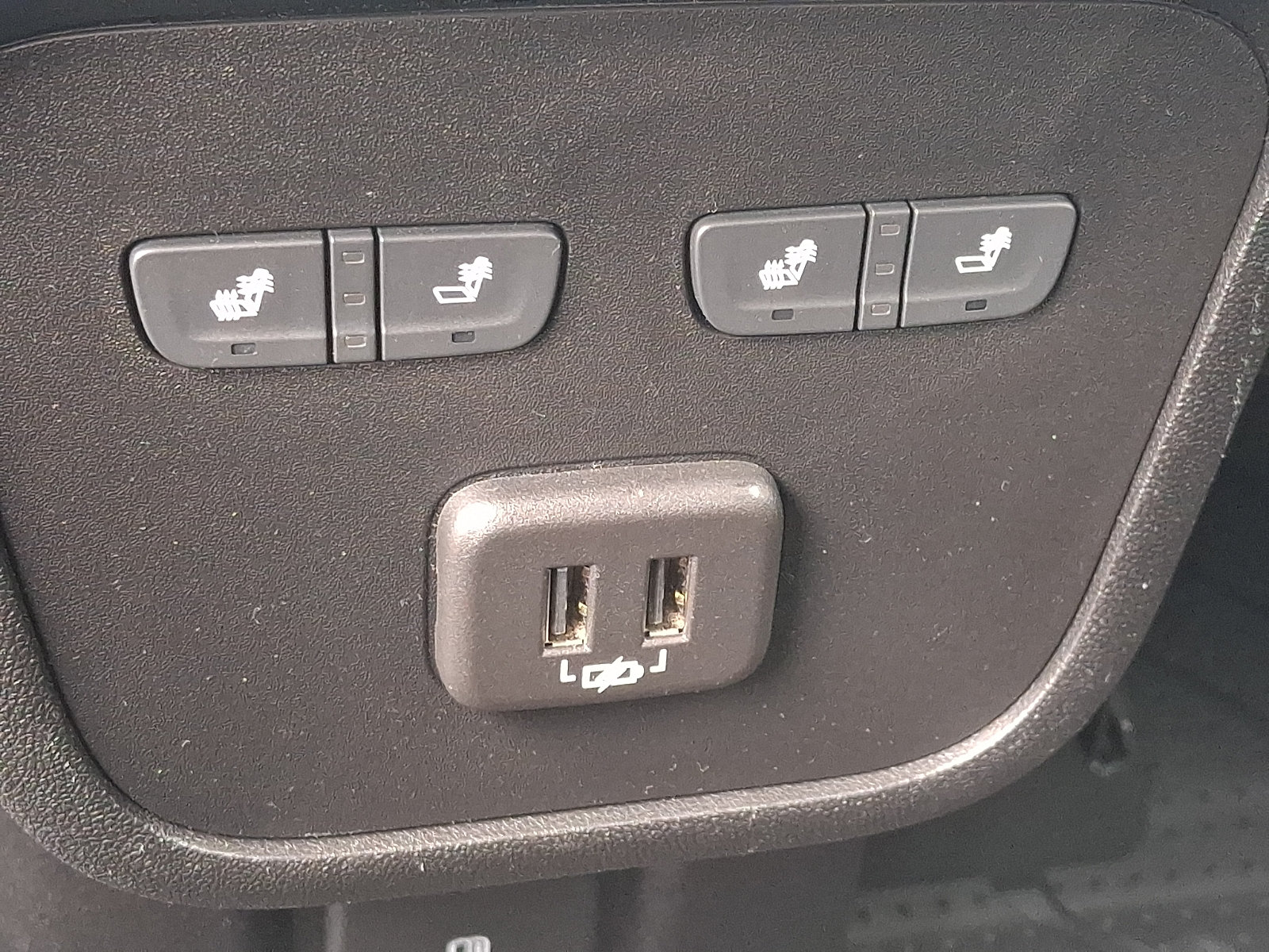 Certified 2021 Chevrolet Equinox Premier AWD/4WD image 11