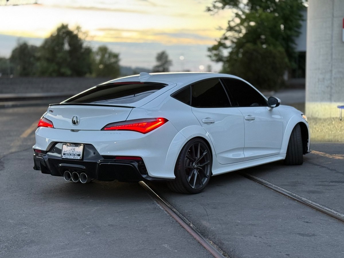 Used 2024 Acura Integra Type S FWD image 3