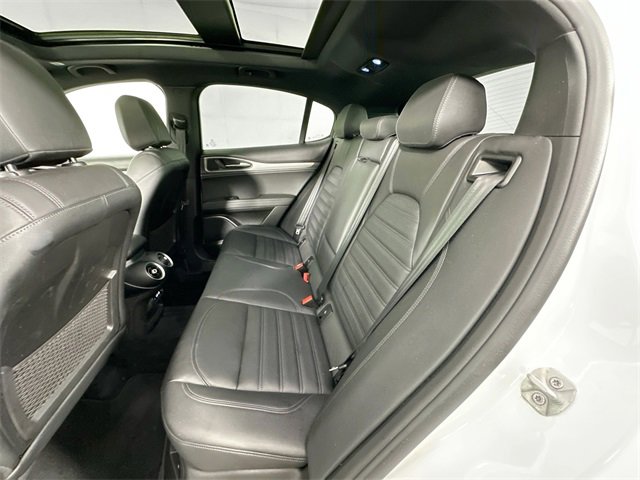 Used 2022 Alfa Romeo Stelvio Veloce image 27