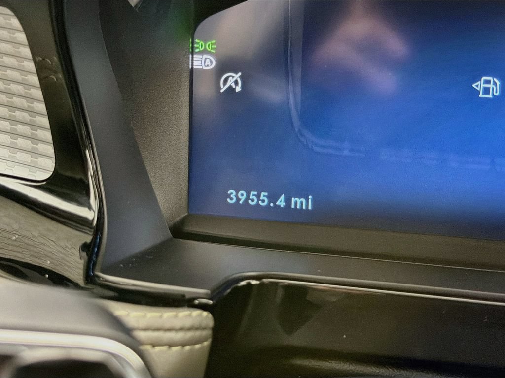Certified 2025 Lincoln Corsair FWD image 12