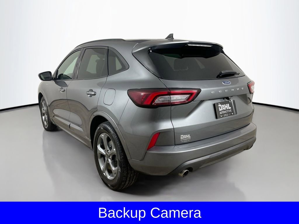 Used 2023 Ford Escape ST-Line image 6