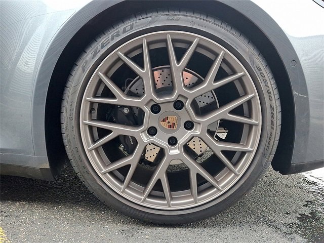 Used 2025 Porsche 911 Carrera image 11