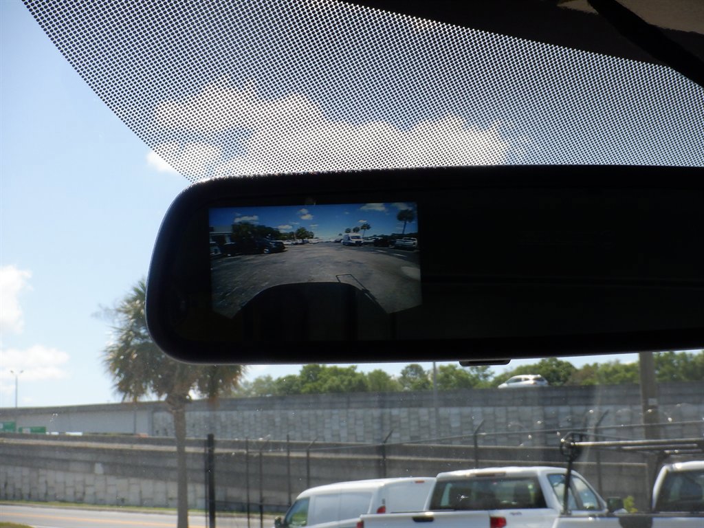 Used 2023 GMC Savana 2500 w/ Driver Convenience Package image 19