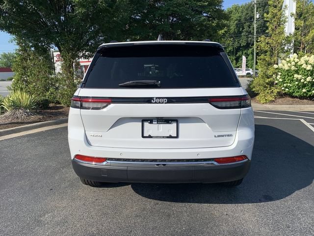 Used 2024 Jeep Grand Cherokee Limited w/ Trailer Tow Package AWD/4WD image 7