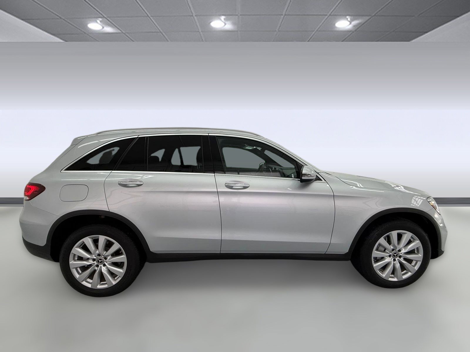 Used 2020 Mercedes-Benz GLC 300 image 7
